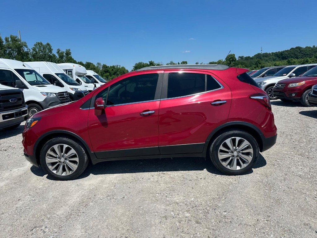 Buick Encore Vehicle Full-screen Gallery Image 8