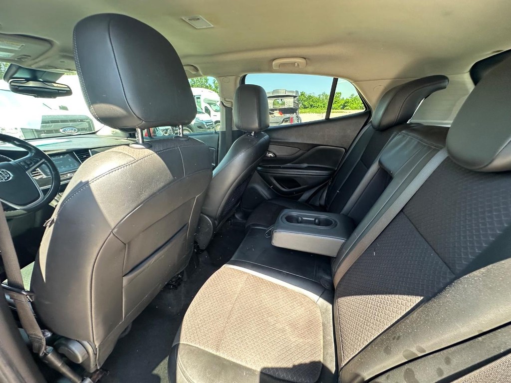 Buick Encore Vehicle Full-screen Gallery Image 14