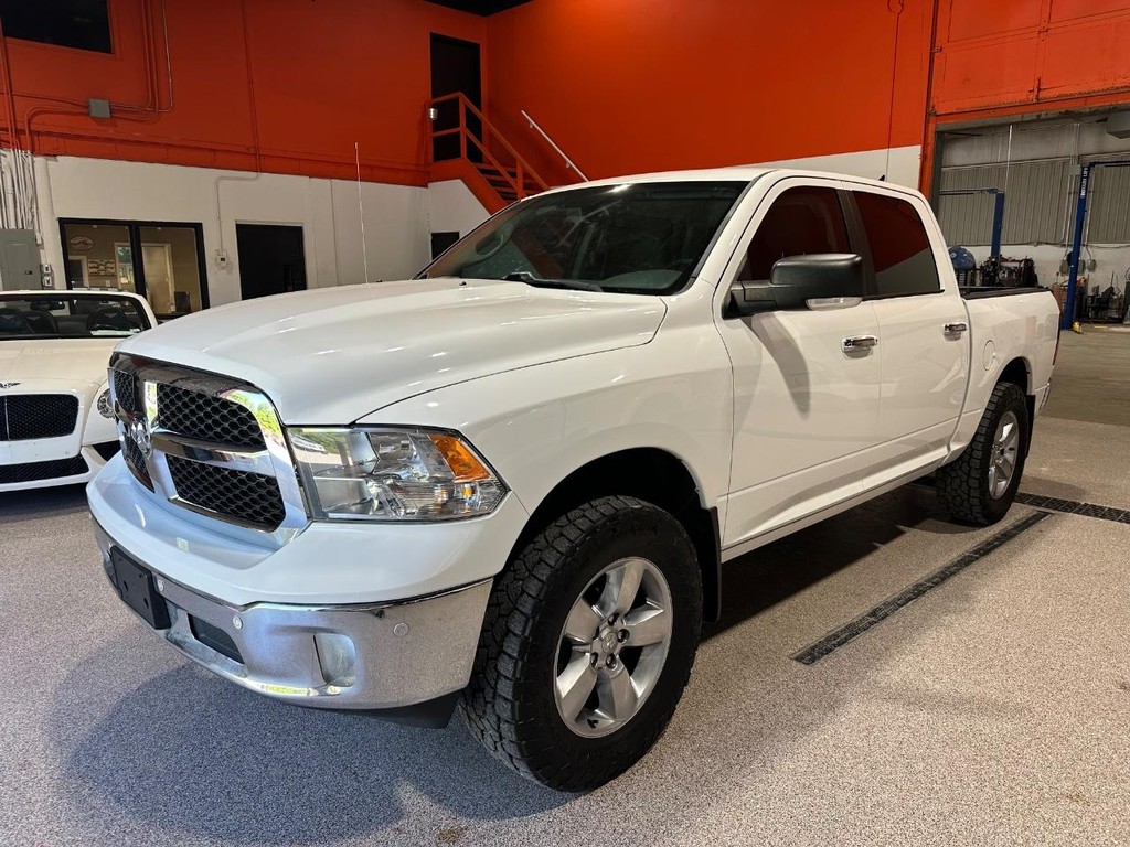 Ram 1500 Vehicle Full-screen Gallery Image 11