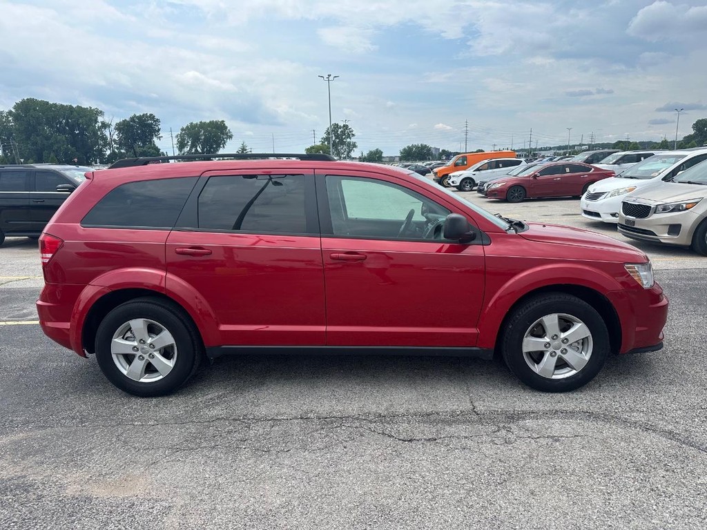 Dodge Journey Vehicle Full-screen Gallery Image 4