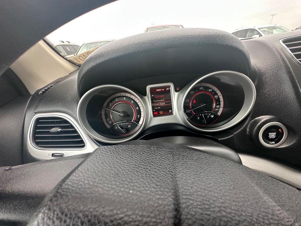 Dodge Journey Vehicle Full-screen Gallery Image 11