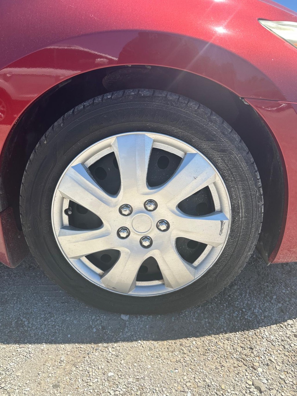 Nissan Altima Sedan Vehicle Full-screen Gallery Image 9