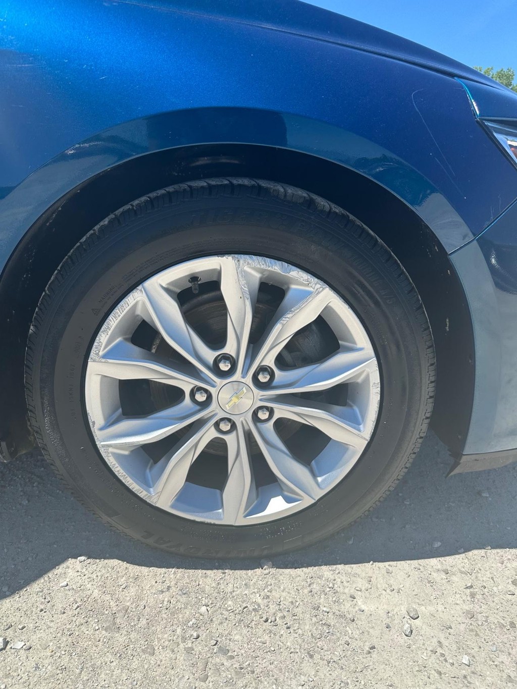 Chevrolet Malibu Vehicle Full-screen Gallery Image 13