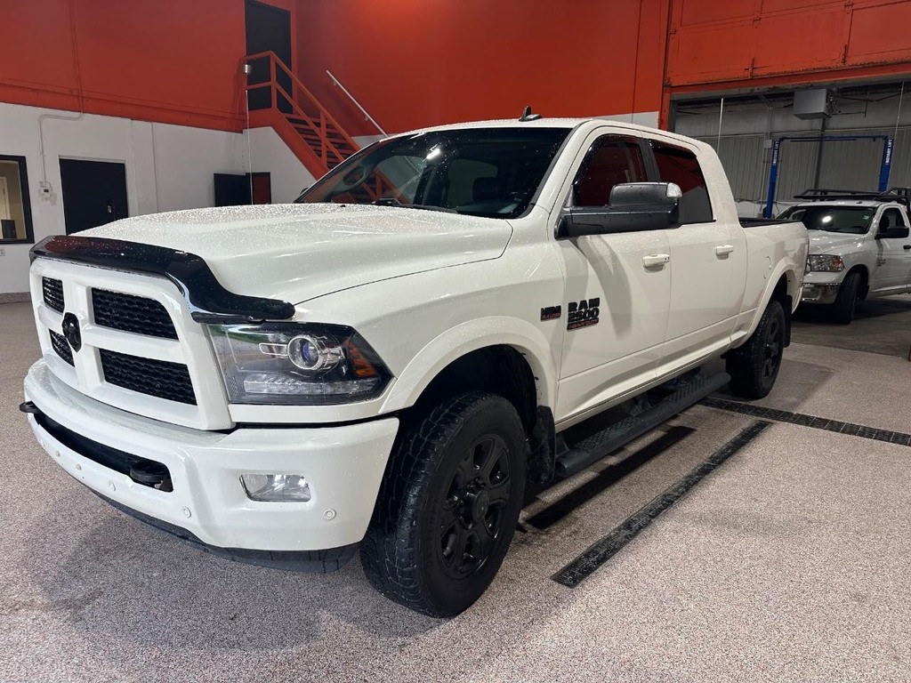 Ram 2500 Vehicle Full-screen Gallery Image 9