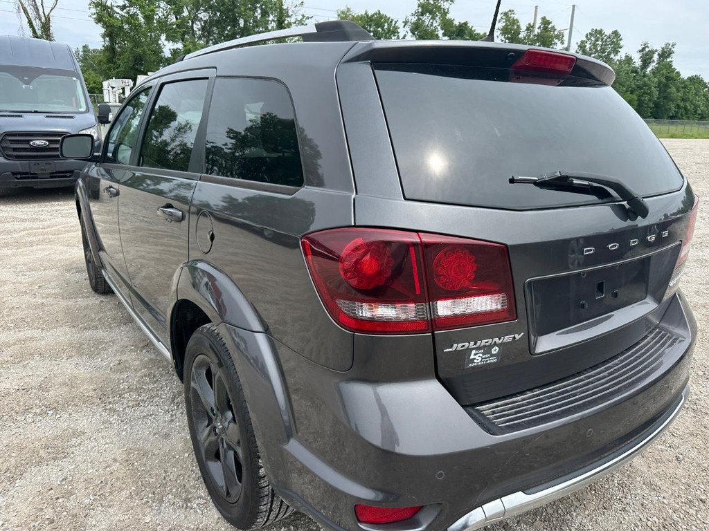 Dodge Journey Vehicle Full-screen Gallery Image 5
