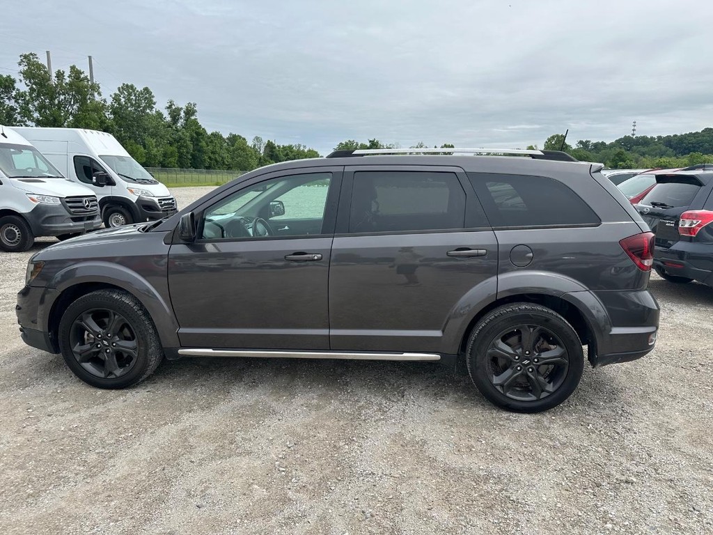 Dodge Journey Vehicle Full-screen Gallery Image 10