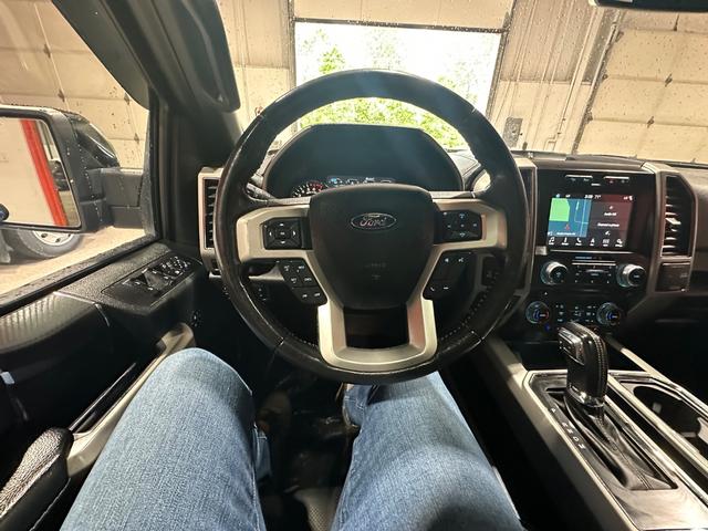 Ford F-150 Vehicle Full-screen Gallery Image 22