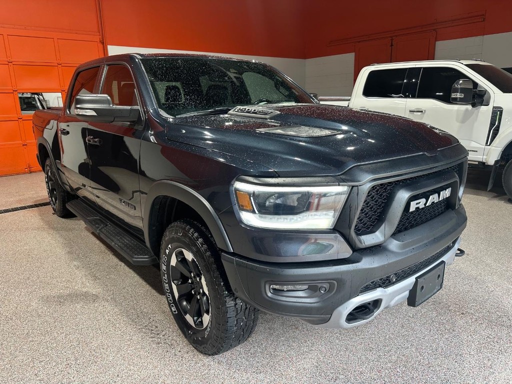 Ram 1500 Vehicle Full-screen Gallery Image 17
