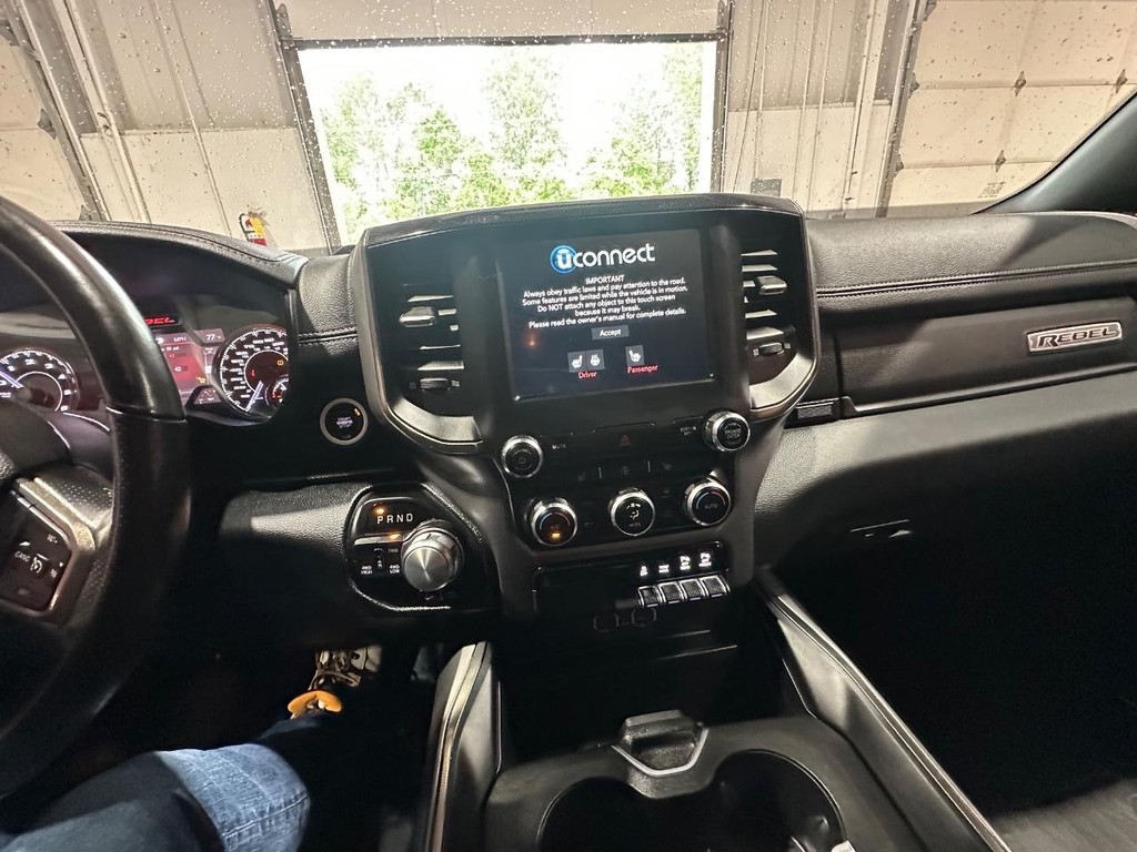 Ram 1500 Vehicle Full-screen Gallery Image 40