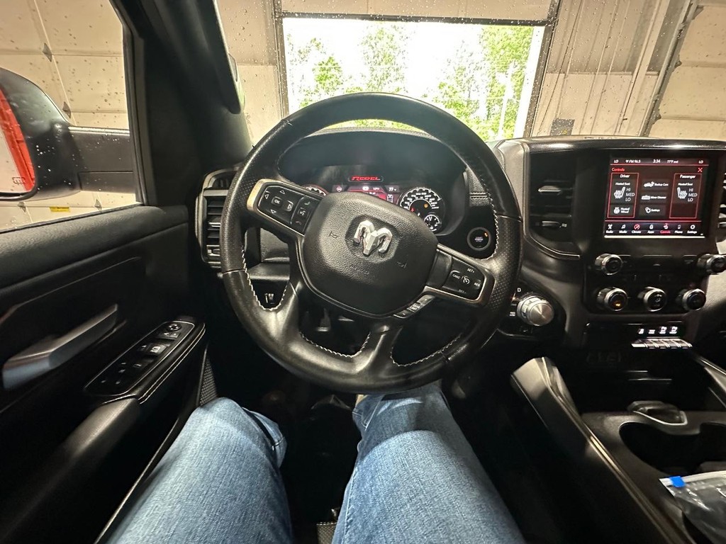 Ram 1500 Vehicle Full-screen Gallery Image 41