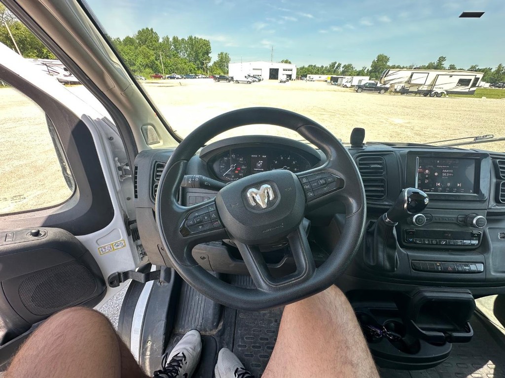Ram ProMaster Cargo Van Vehicle Full-screen Gallery Image 19