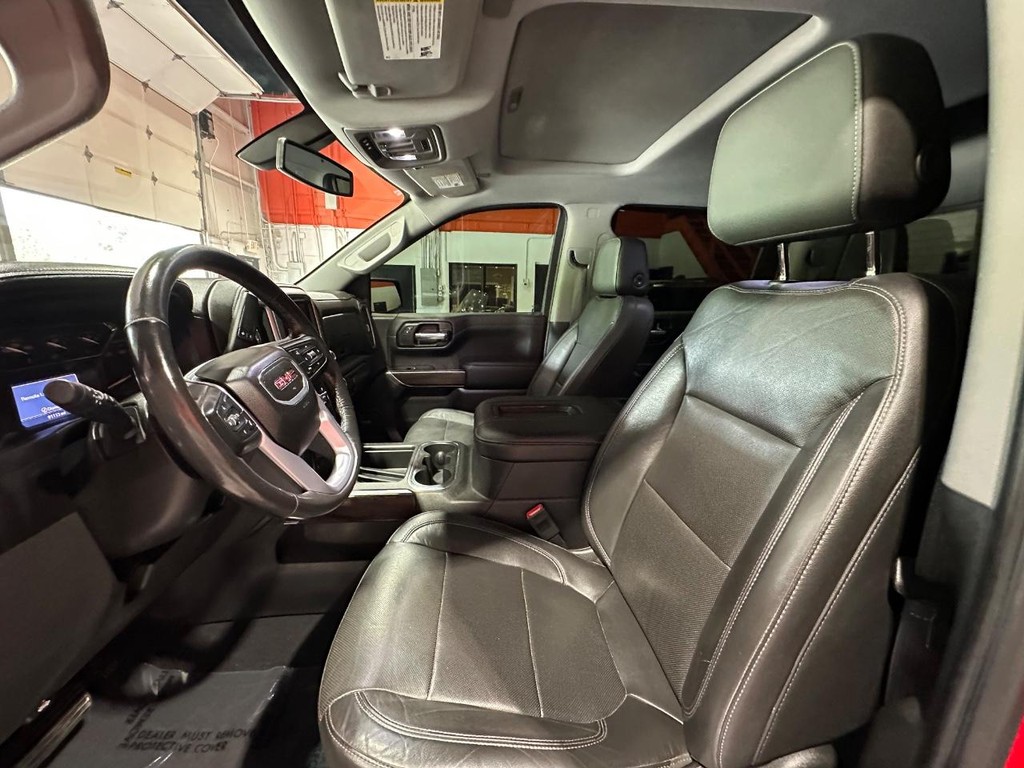 GMC Sierra 1500 Vehicle Full-screen Gallery Image 14