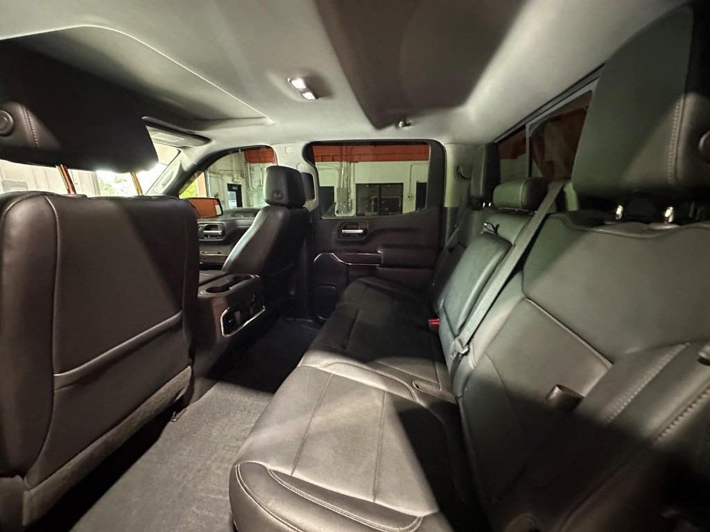 GMC Sierra 1500 Vehicle Full-screen Gallery Image 30