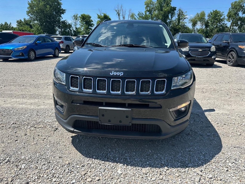 Jeep Compass Vehicle Full-screen Gallery Image 6