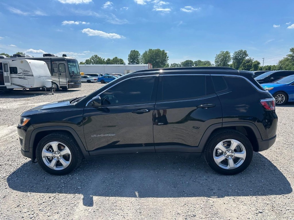 Jeep Compass Vehicle Full-screen Gallery Image 8