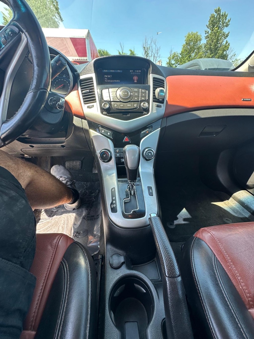 Chevrolet Cruze Vehicle Full-screen Gallery Image 15