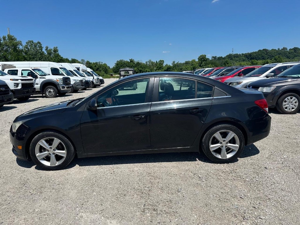Chevrolet Cruze Vehicle Full-screen Gallery Image 24