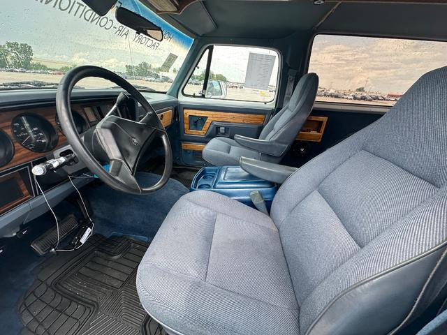 Dodge Ramcharger Vehicle Full-screen Gallery Image 22