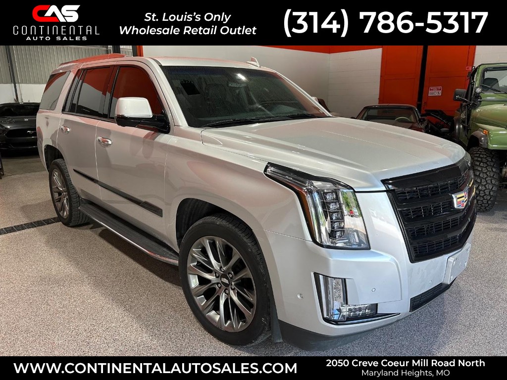 Cadillac Escalade Vehicle Full-screen Gallery Image 01