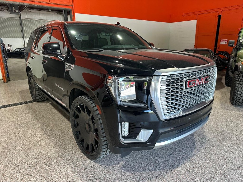 GMC Yukon Vehicle Full-screen Gallery Image 21