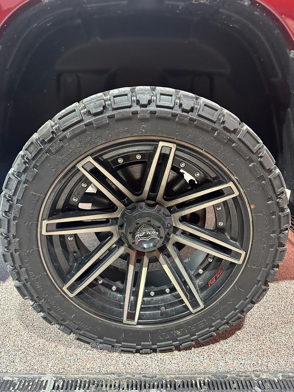 Ram 1500 Vehicle Full-screen Gallery Image 11