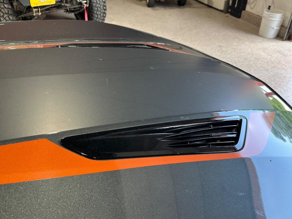 Chevrolet Camaro Vehicle Full-screen Gallery Image 14