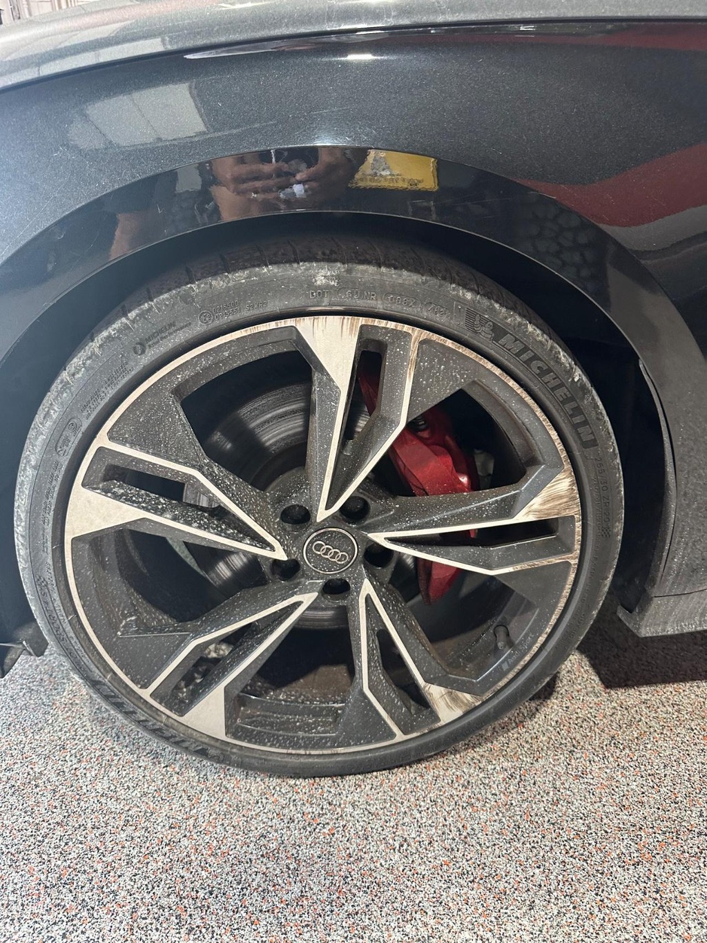 Audi S5 Sportback Vehicle Full-screen Gallery Image 7