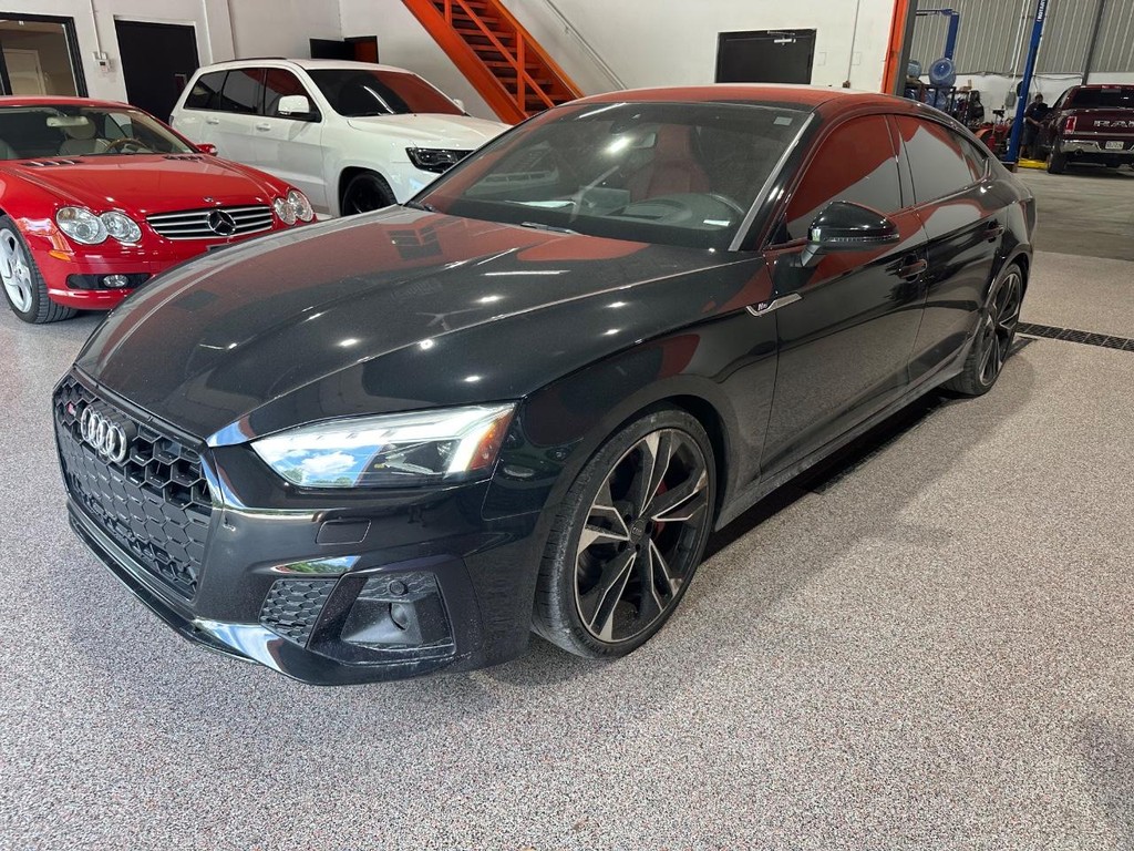 Audi S5 Sportback Vehicle Full-screen Gallery Image 9