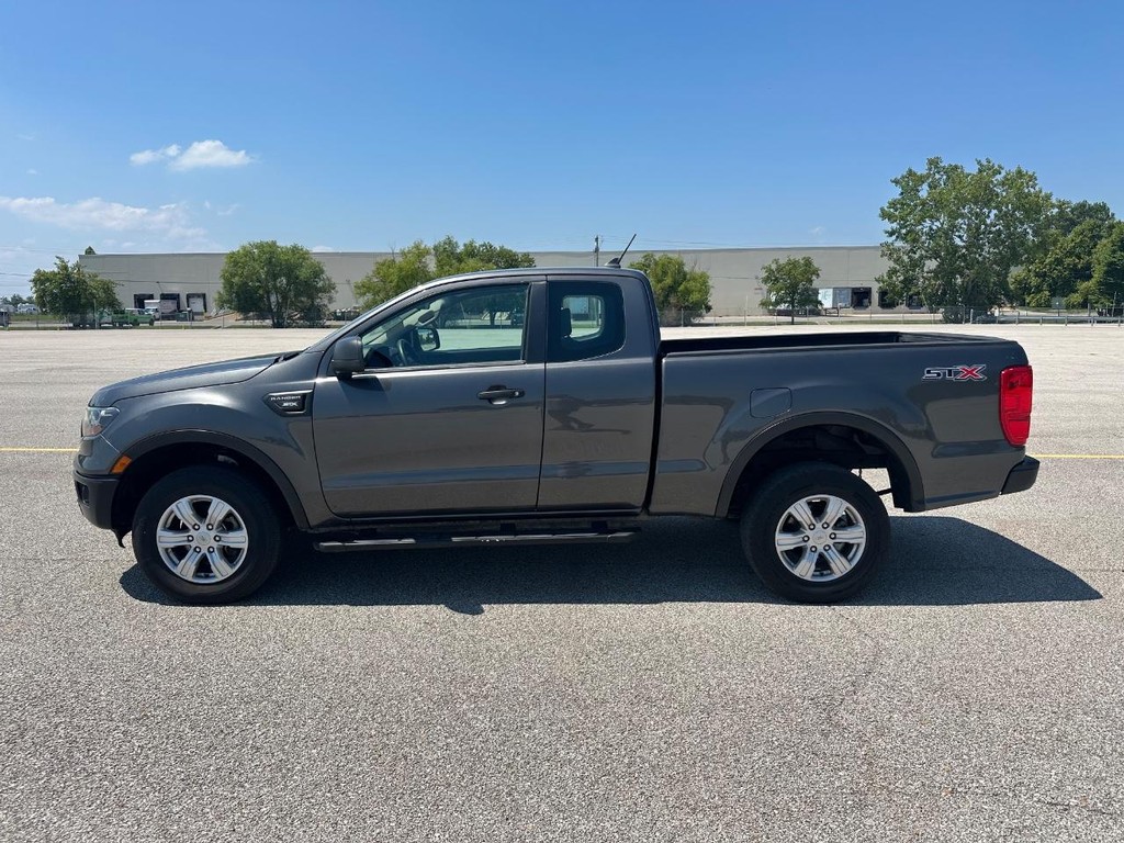 Ford Ranger Vehicle Full-screen Gallery Image 4