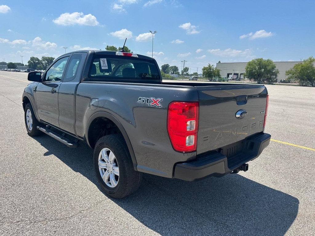 Ford Ranger Vehicle Full-screen Gallery Image 5