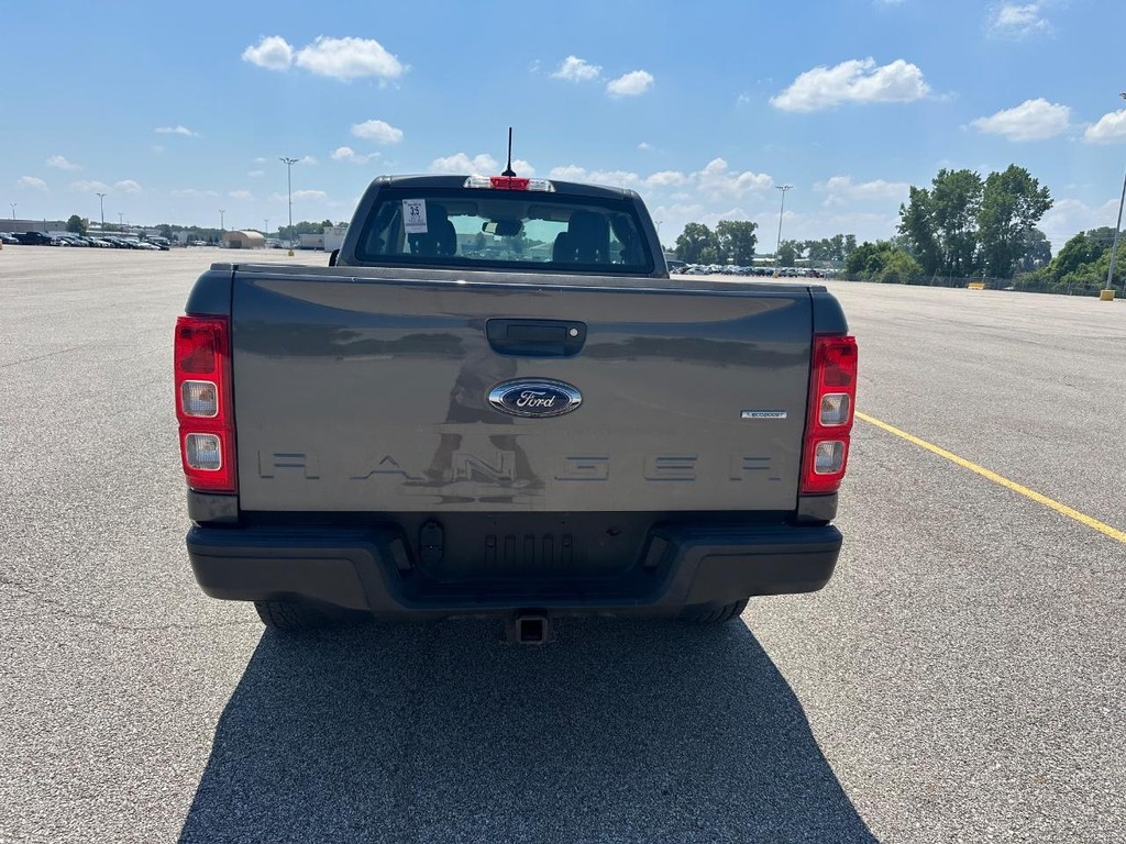 Ford Ranger Vehicle Full-screen Gallery Image 6