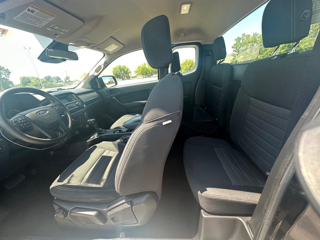 Ford Ranger Vehicle Full-screen Gallery Image 15