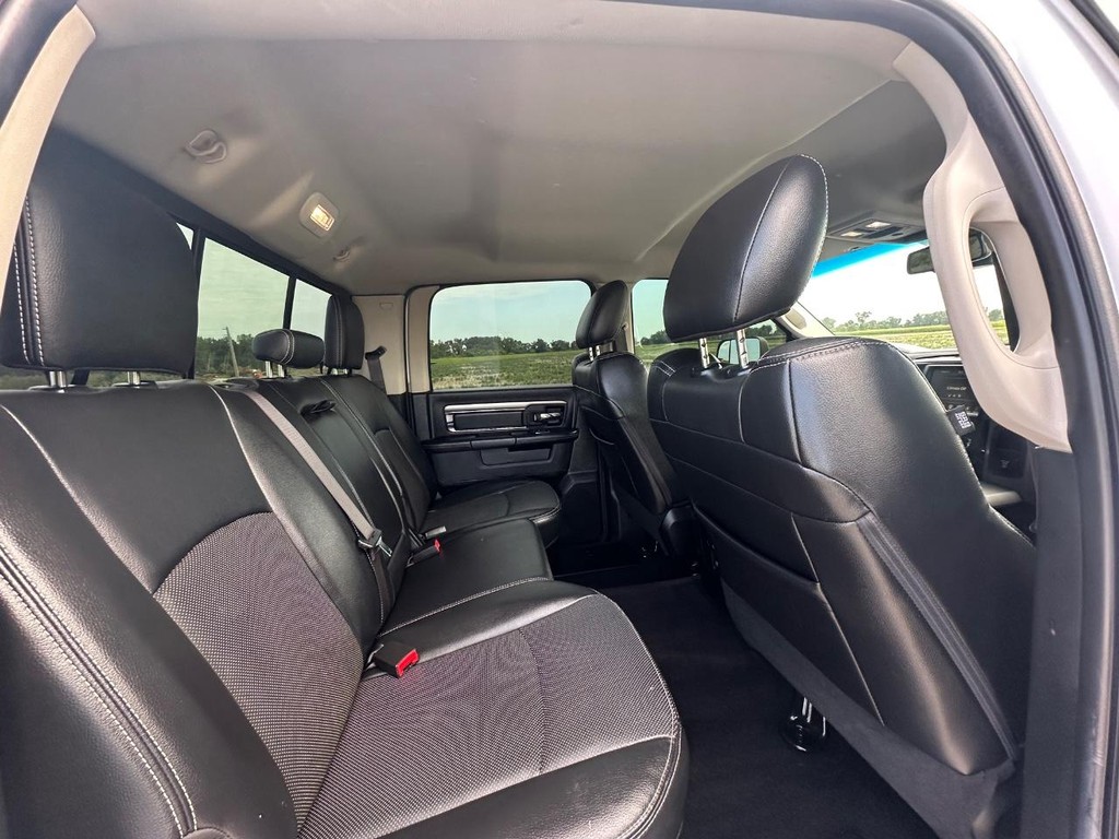 Ram 1500 Vehicle Full-screen Gallery Image 19