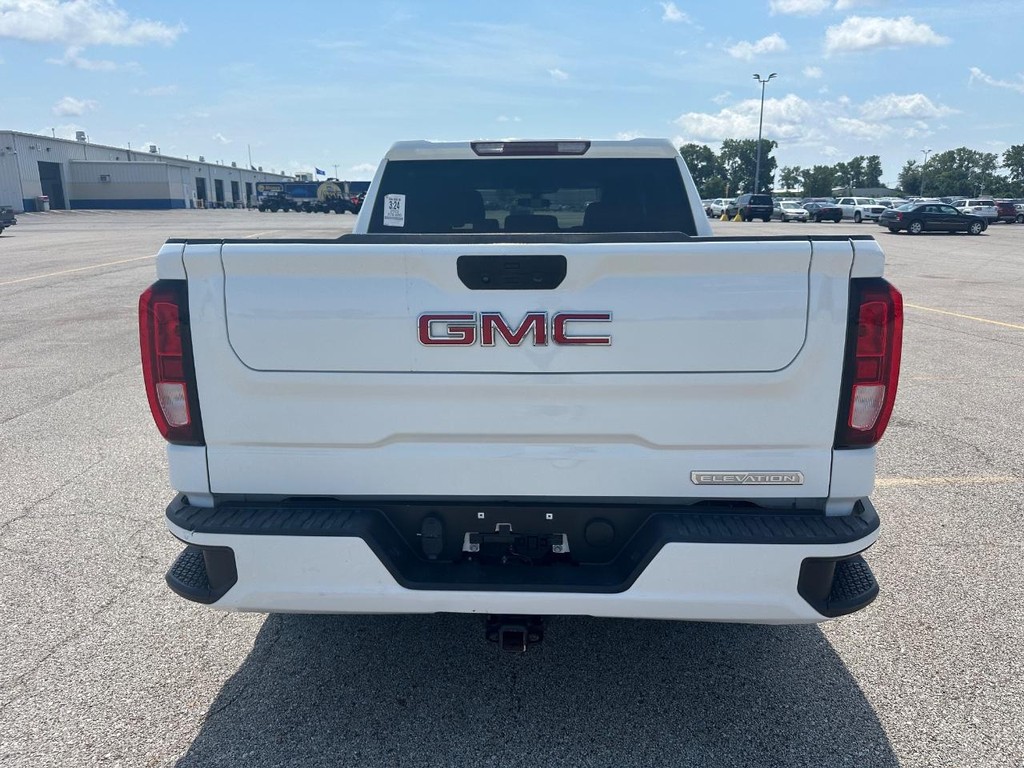 GMC Sierra 1500 Limited Vehicle Full-screen Gallery Image 4