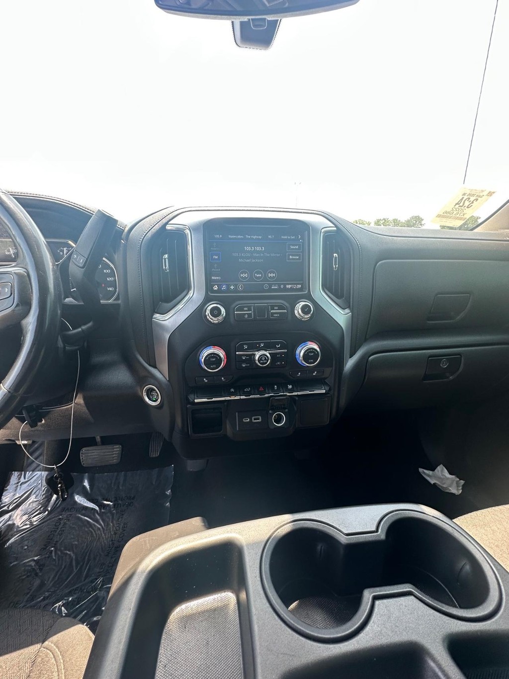 GMC Sierra 1500 Limited Vehicle Full-screen Gallery Image 19