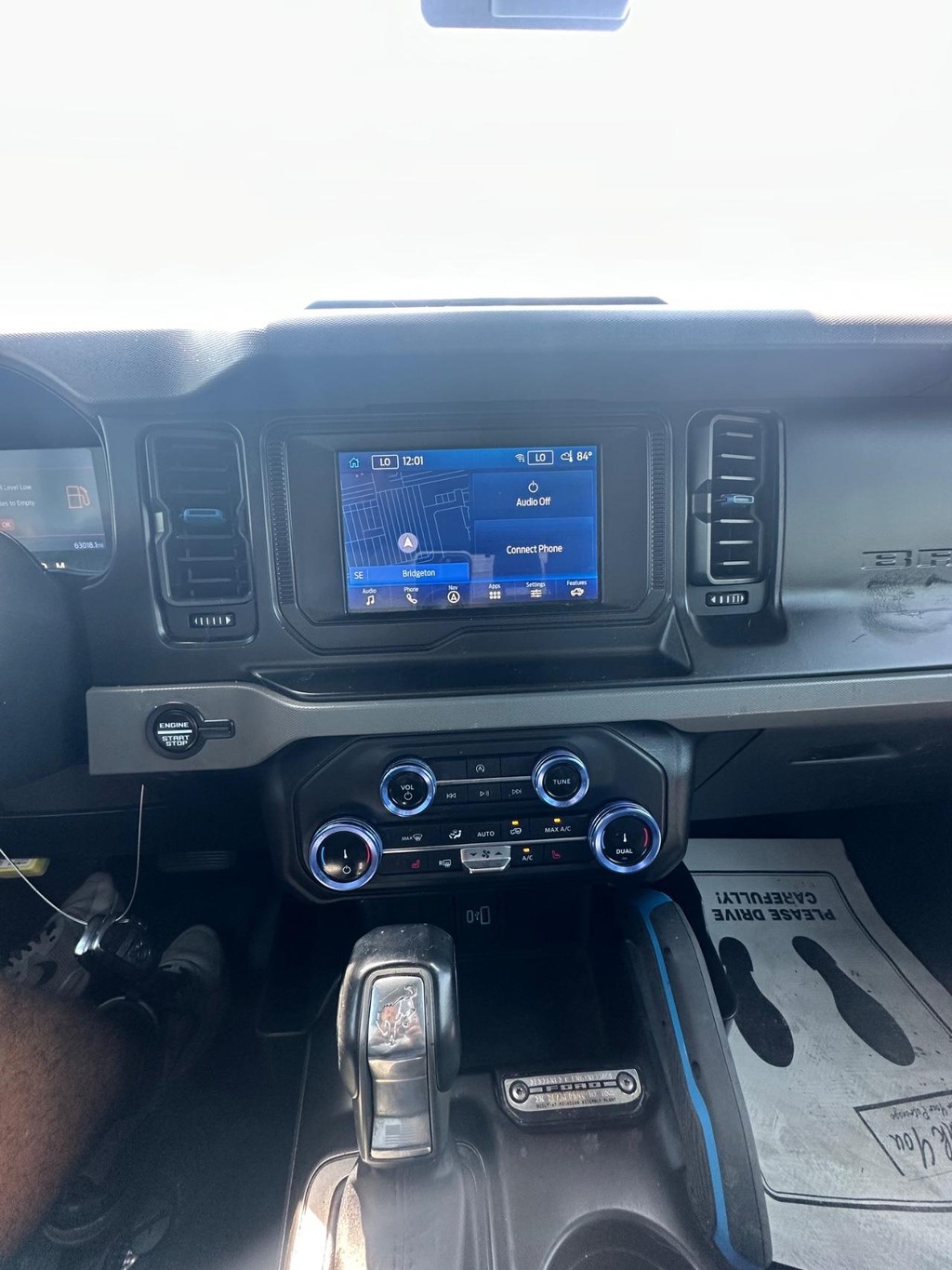 Ford Bronco Vehicle Full-screen Gallery Image 19