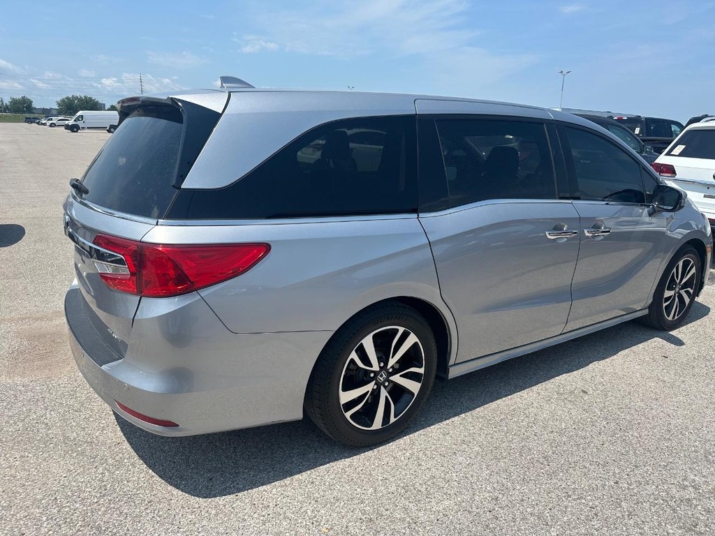 Honda Odyssey Vehicle Full-screen Gallery Image 3
