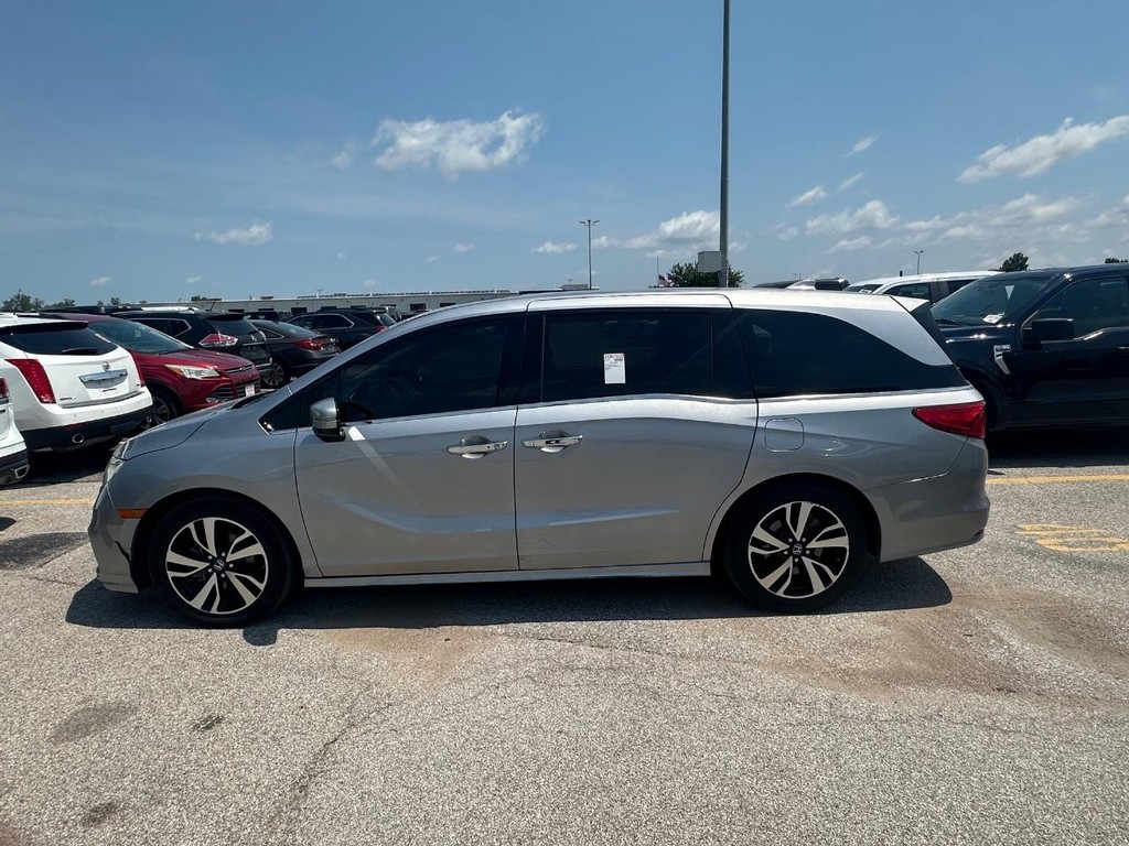 Honda Odyssey Vehicle Full-screen Gallery Image 4