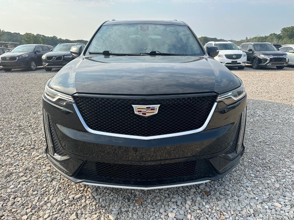 Cadillac XT6 Vehicle Full-screen Gallery Image 06
