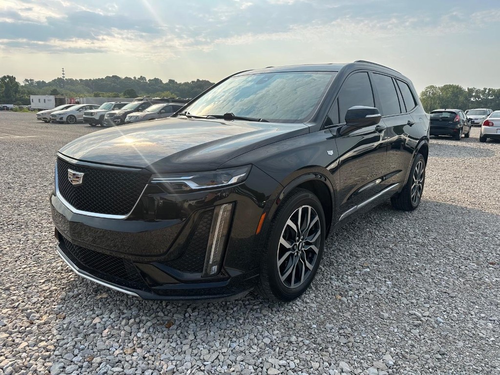 Cadillac XT6 Vehicle Full-screen Gallery Image 07