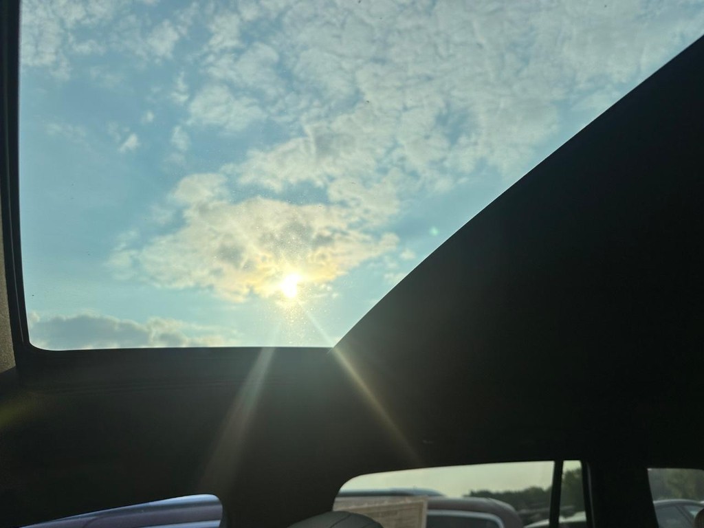Cadillac XT6 Vehicle Full-screen Gallery Image 22
