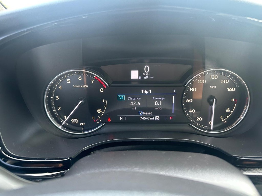 Cadillac XT6 Vehicle Full-screen Gallery Image 24