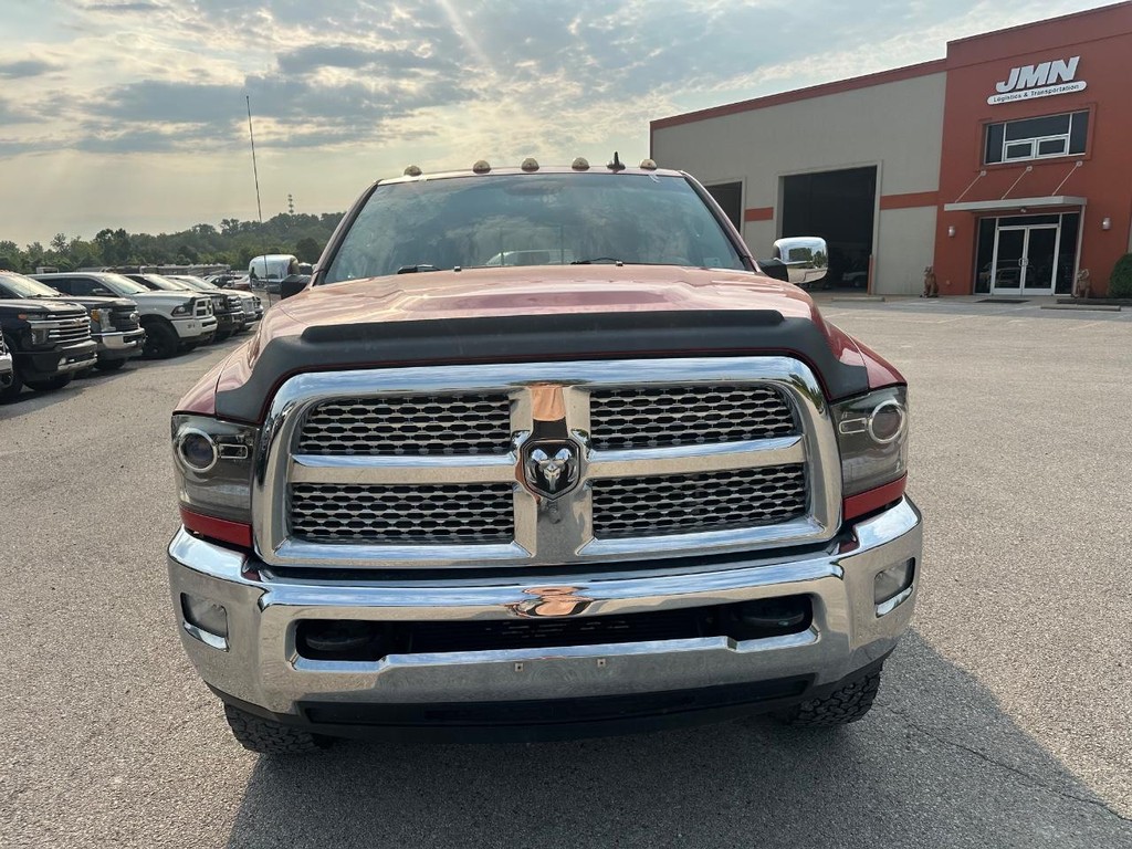 Ram 2500 Vehicle Full-screen Gallery Image 6