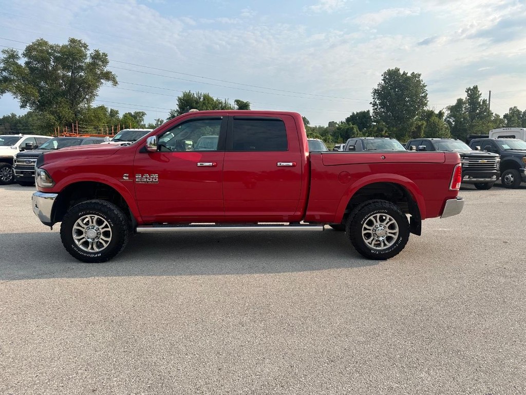 Ram 2500 Vehicle Full-screen Gallery Image 8