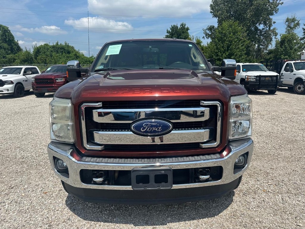Ford Super Duty F-250 SRW Vehicle Full-screen Gallery Image 10