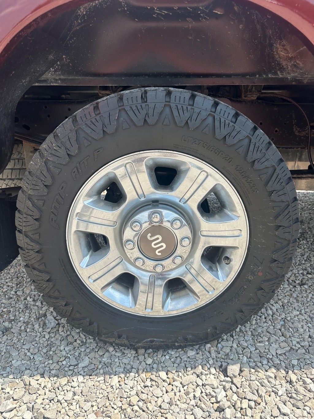Ford Super Duty F-250 SRW Vehicle Full-screen Gallery Image 14