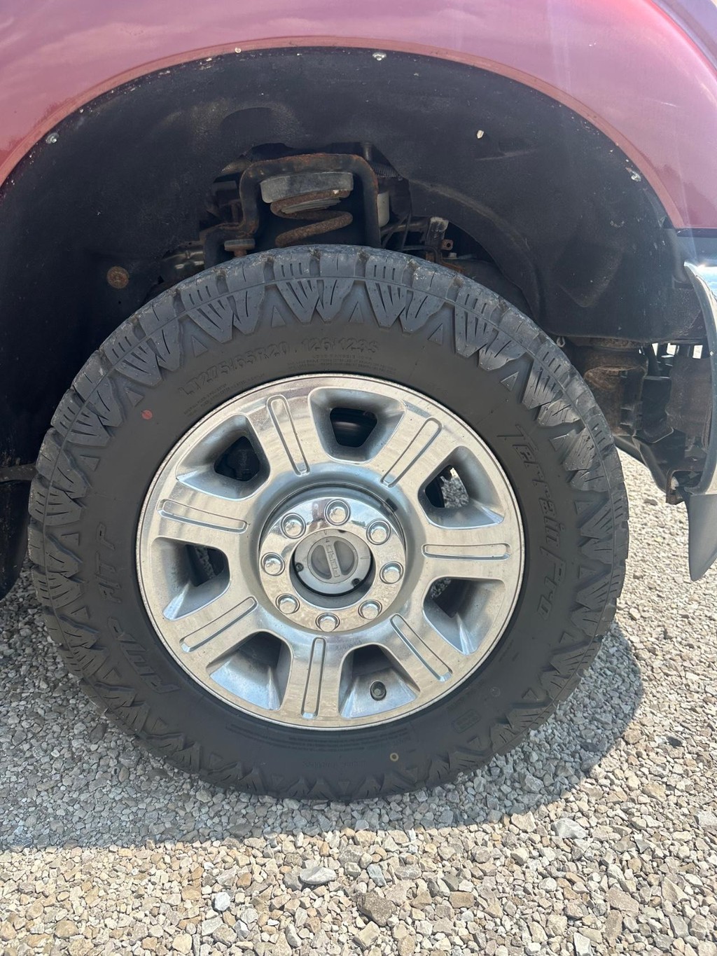 Ford Super Duty F-250 SRW Vehicle Full-screen Gallery Image 19