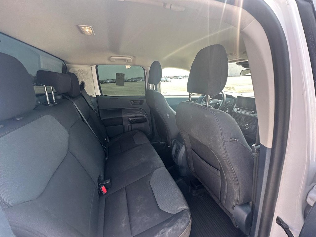 Ford Maverick Vehicle Full-screen Gallery Image 15