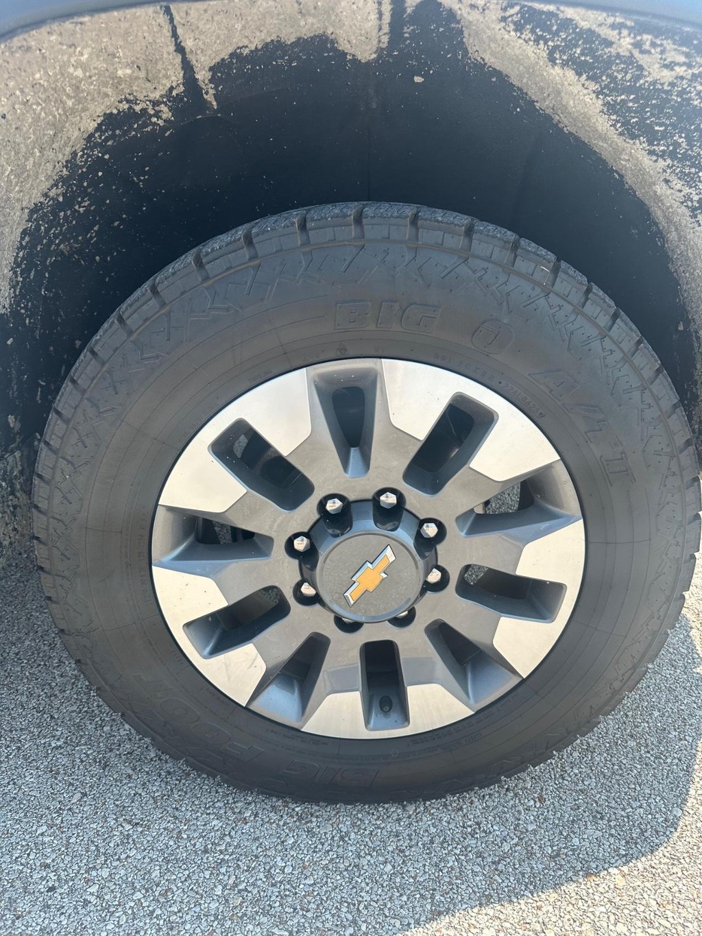Chevrolet Silverado 2500HD Vehicle Full-screen Gallery Image 19