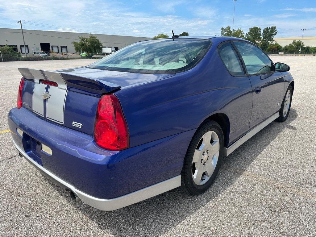 Chevrolet Monte Carlo Vehicle Full-screen Gallery Image 03